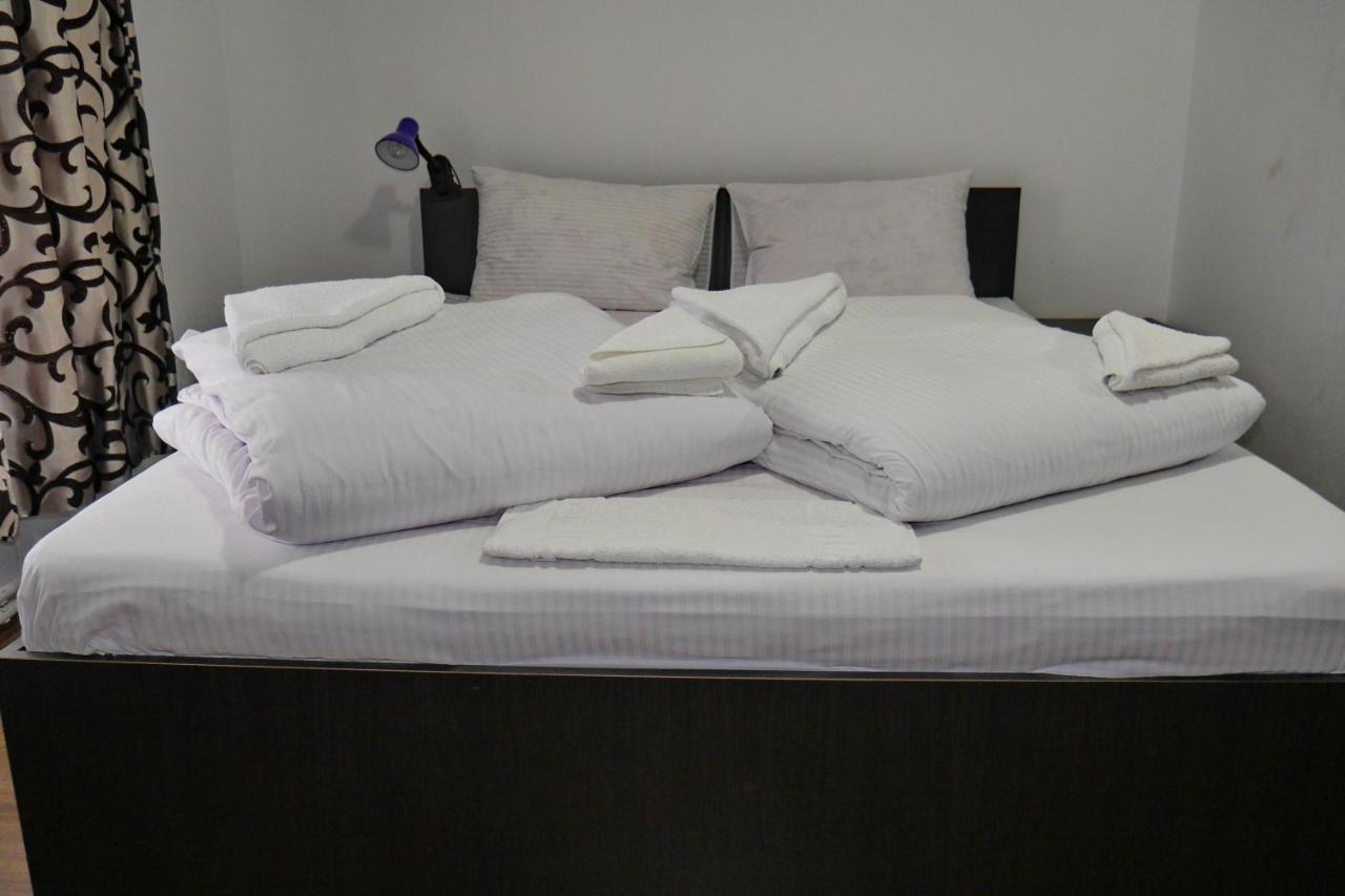 Hotel Floare De Colt Berbesti Zewnętrze zdjęcie