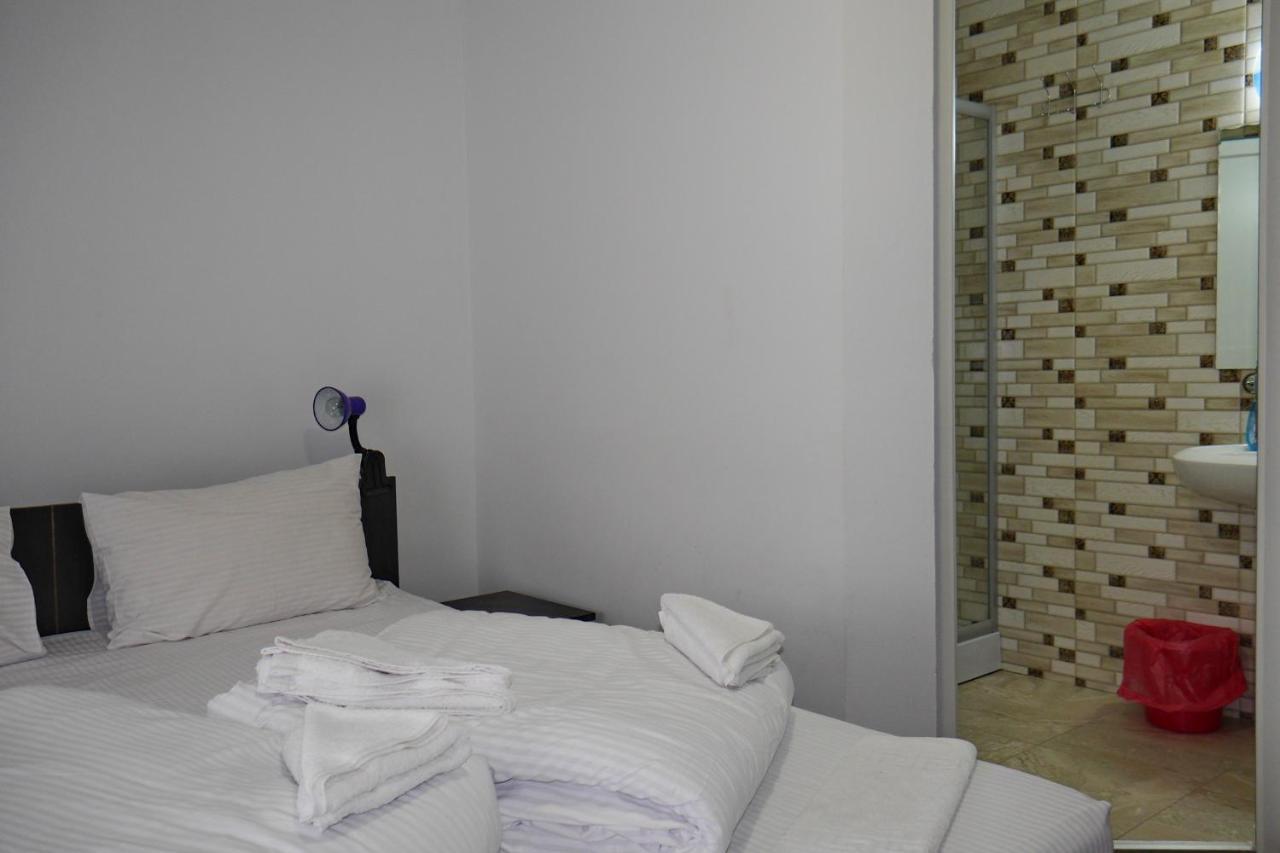 Hotel Floare De Colt Berbesti Zewnętrze zdjęcie