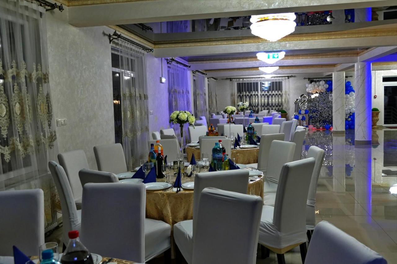 Hotel Floare De Colt Berbesti Zewnętrze zdjęcie